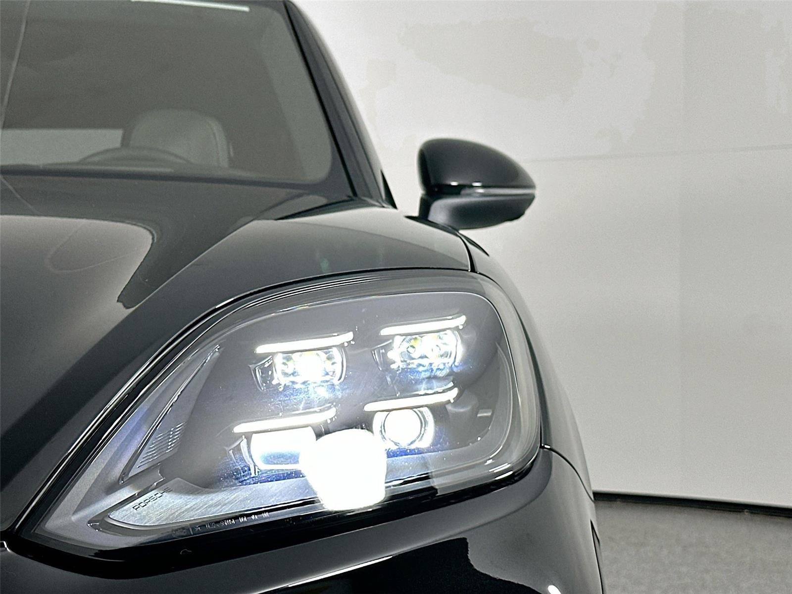 Certified 2026 Porsche Cayenne Coupe AWD/4WD image 15