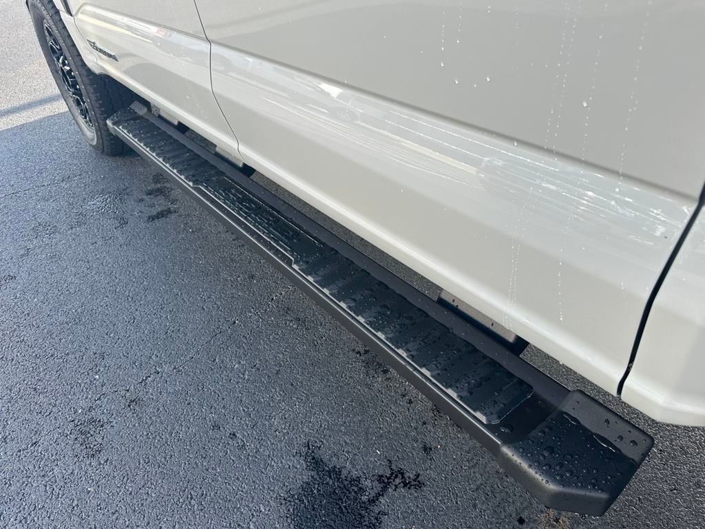 New 2025 Ford F350 Lariat w/ Lariat Ultimate Package image 24