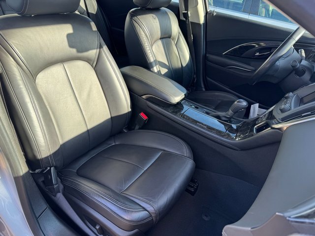 Used 2016 Buick LaCrosse Leather image 5