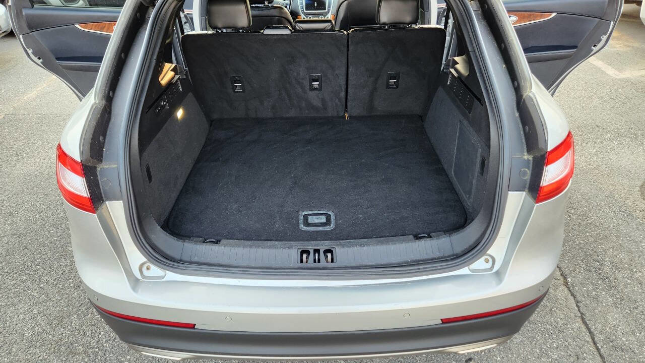 Used 2016 Lincoln MKX Select w/ Select Plus Package image 35