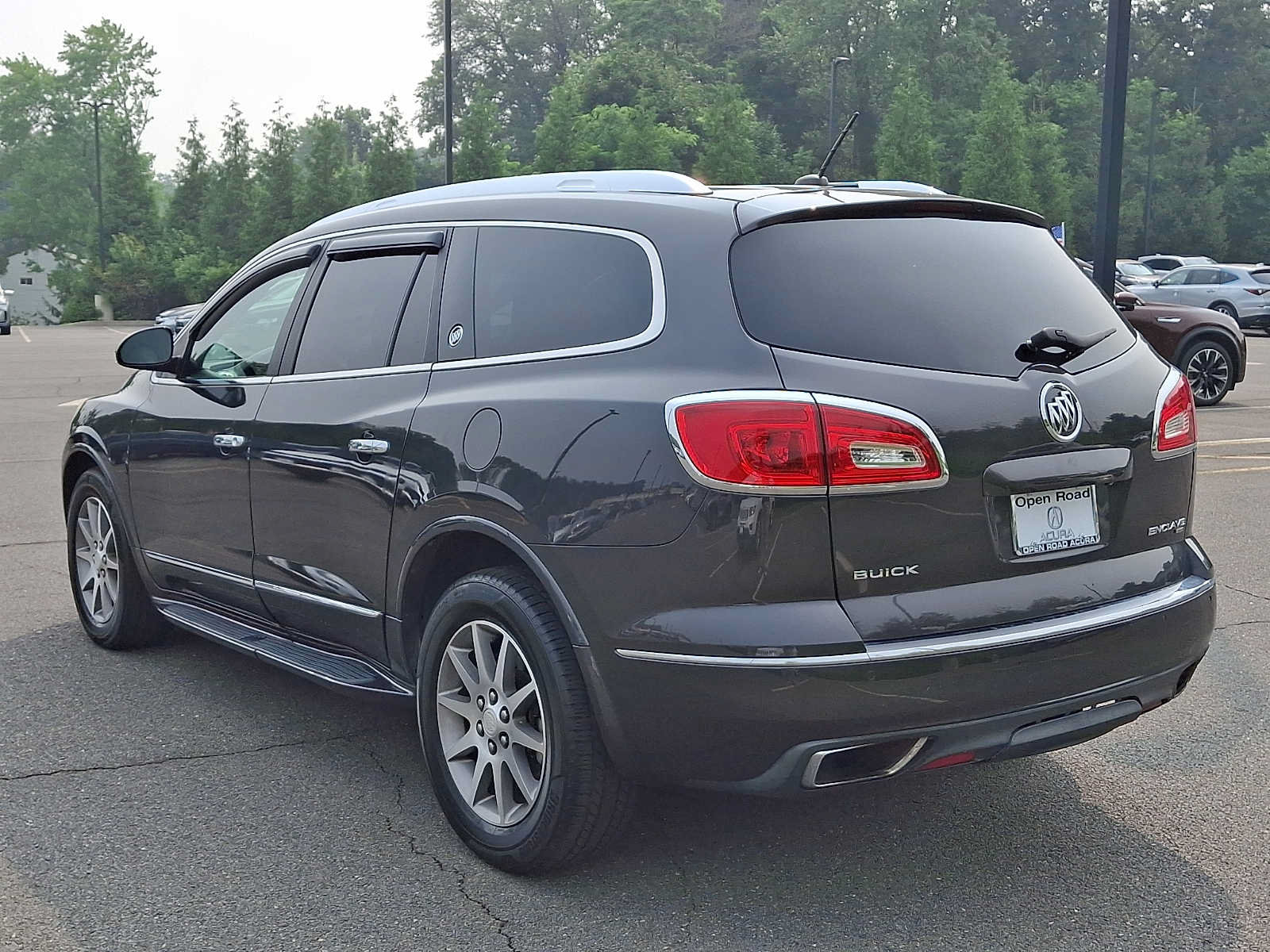 Used 2014 Buick Enclave Leather w/ Trailering Provision Package AWD/4WD image 4