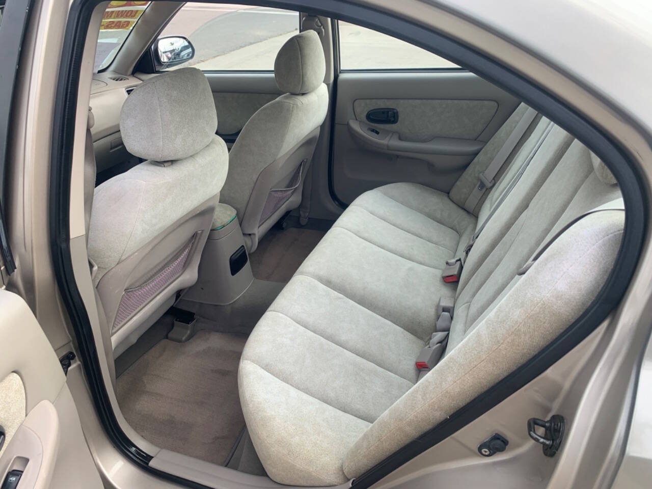 Used 2003 Hyundai Elantra GLS FWD image 14