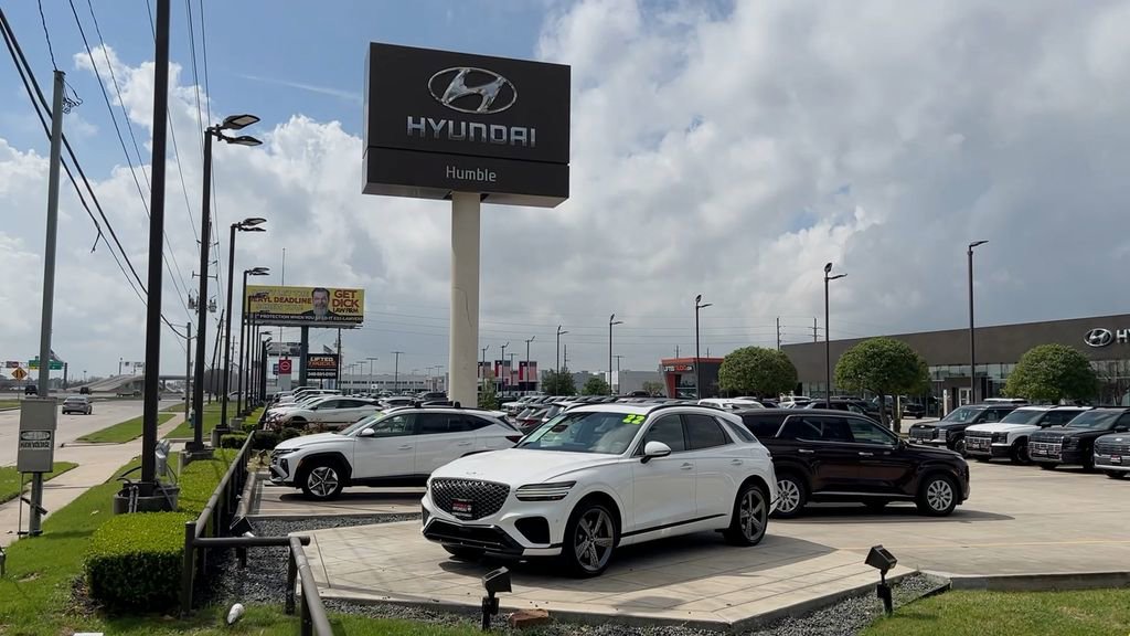 Used 2022 Genesis GV70 3.5T Sport w/ Sport Prestige Package image 41