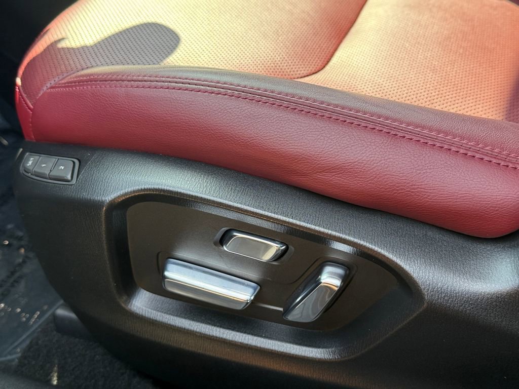 Used 2023 MAZDA CX-9 Carbon Edition image 13