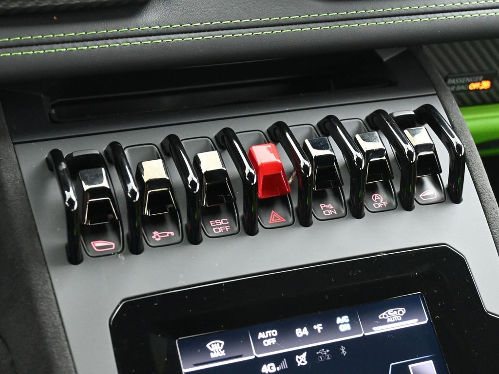Used 2023 Lamborghini Huracan Tecnica RWD image 20