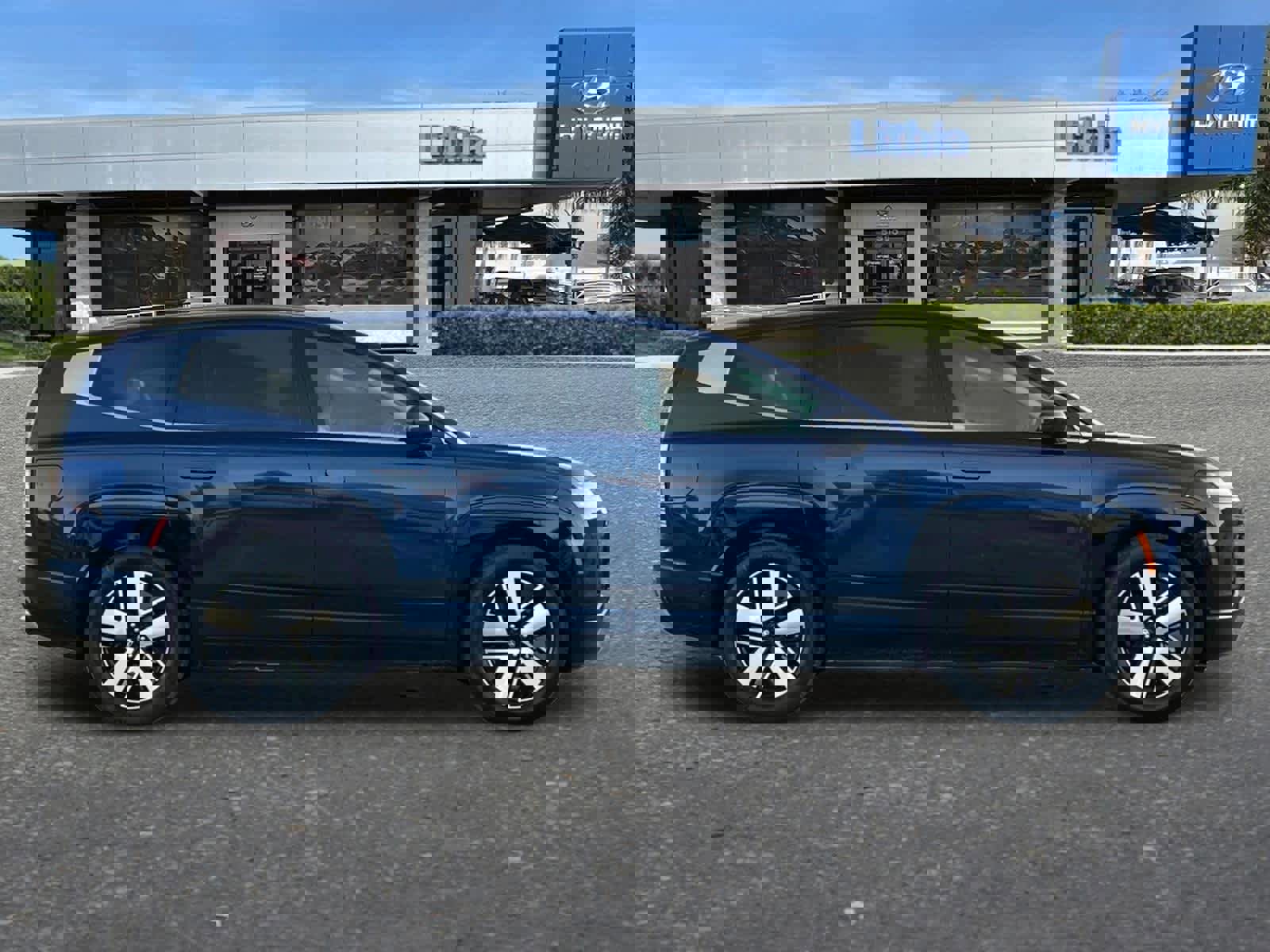 New 2026 Hyundai Ioniq 9 SEL image 8