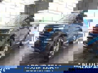 Used 2023 Ford Explorer XLT w/ Equipment Group 202A image 5