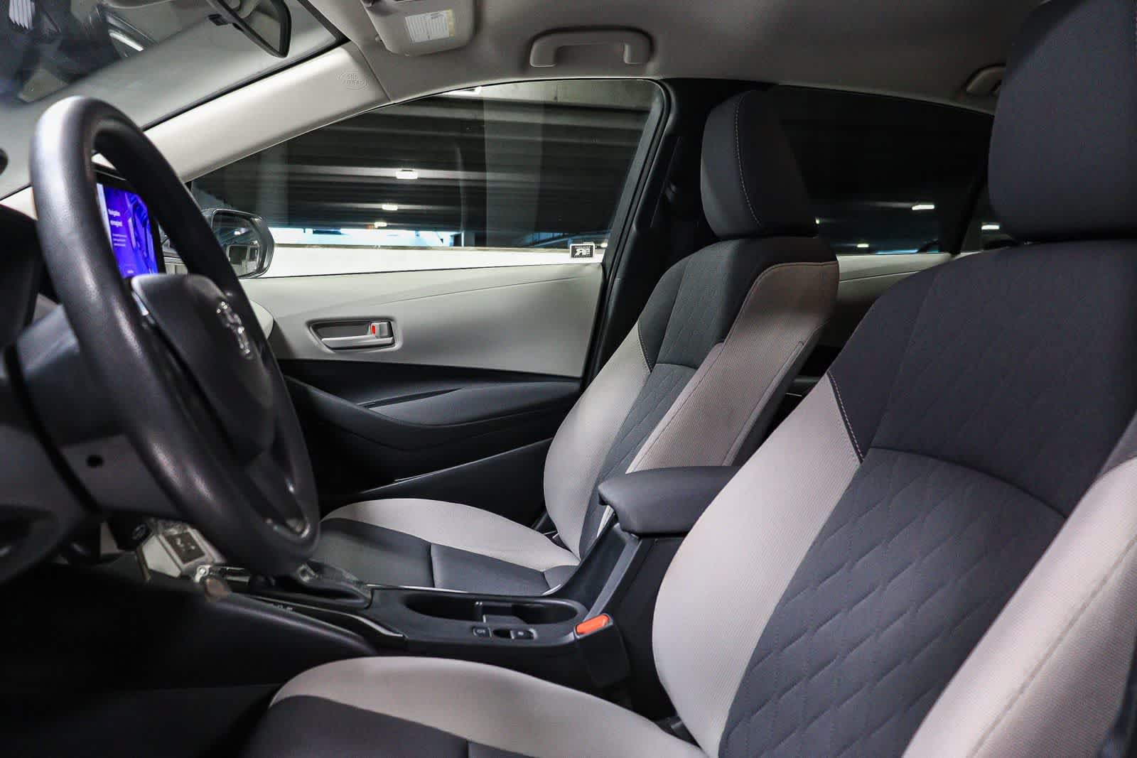 Certified 2025 Toyota Corolla LE FWD image 19
