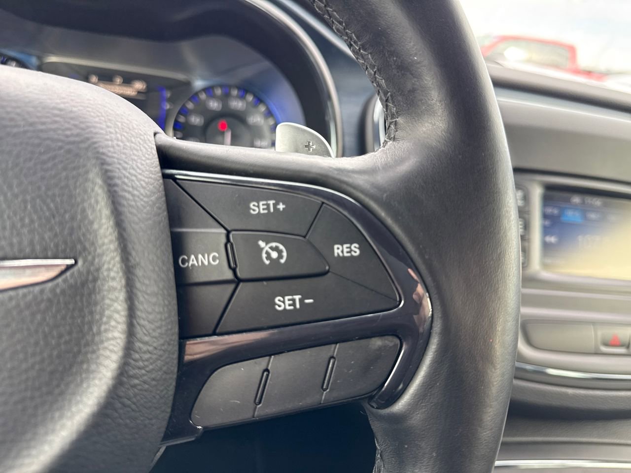 Used 2015 Chrysler 200 S w/ Comfort Group image 23