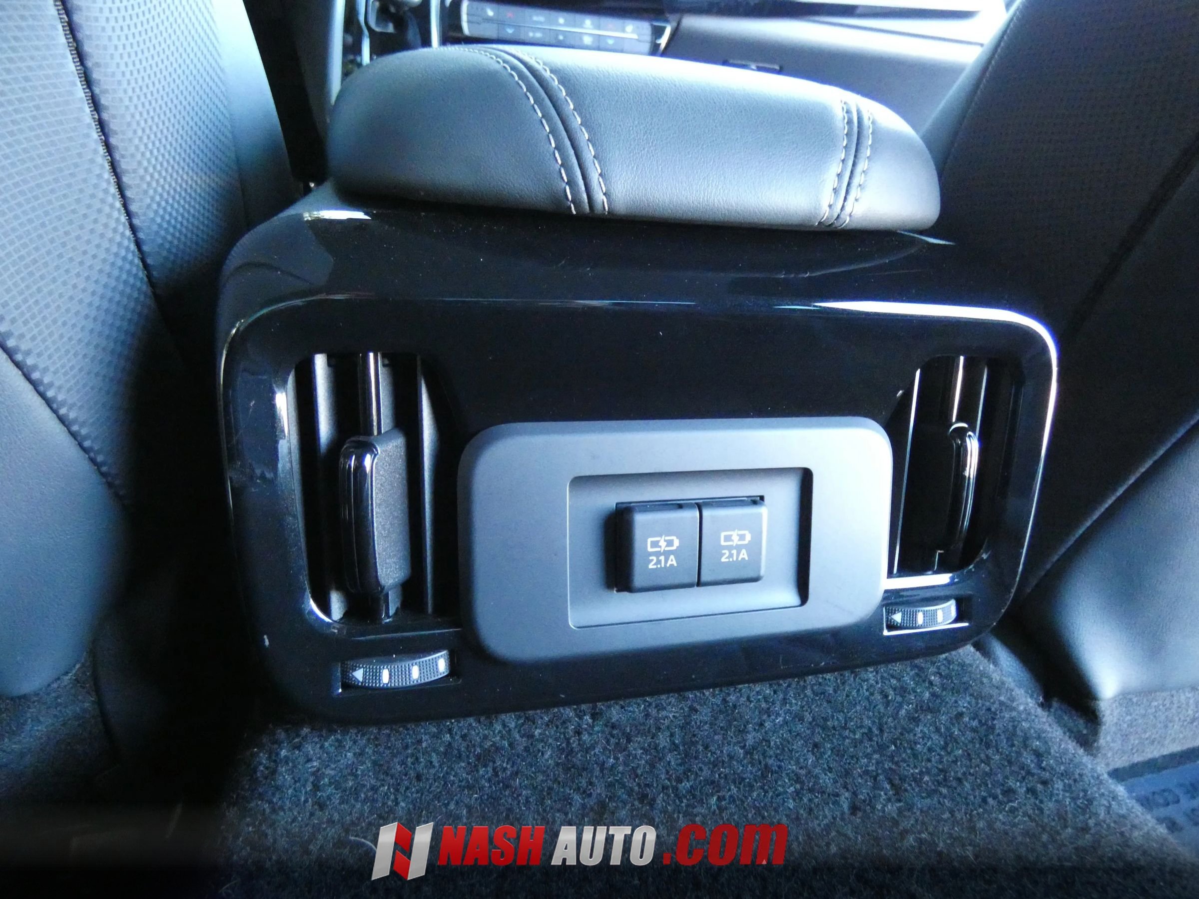 Used 2022 Toyota Mirai w/ Advanced Technology Package RWD image 46