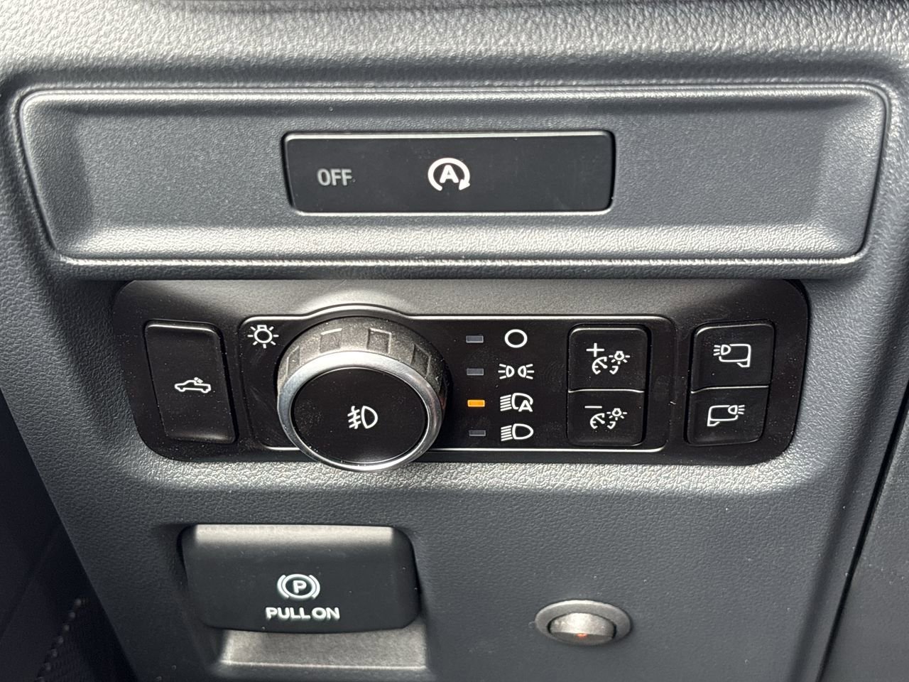 New 2025 Ford F150 XLT w/ Equipment Group 302A MID image 30