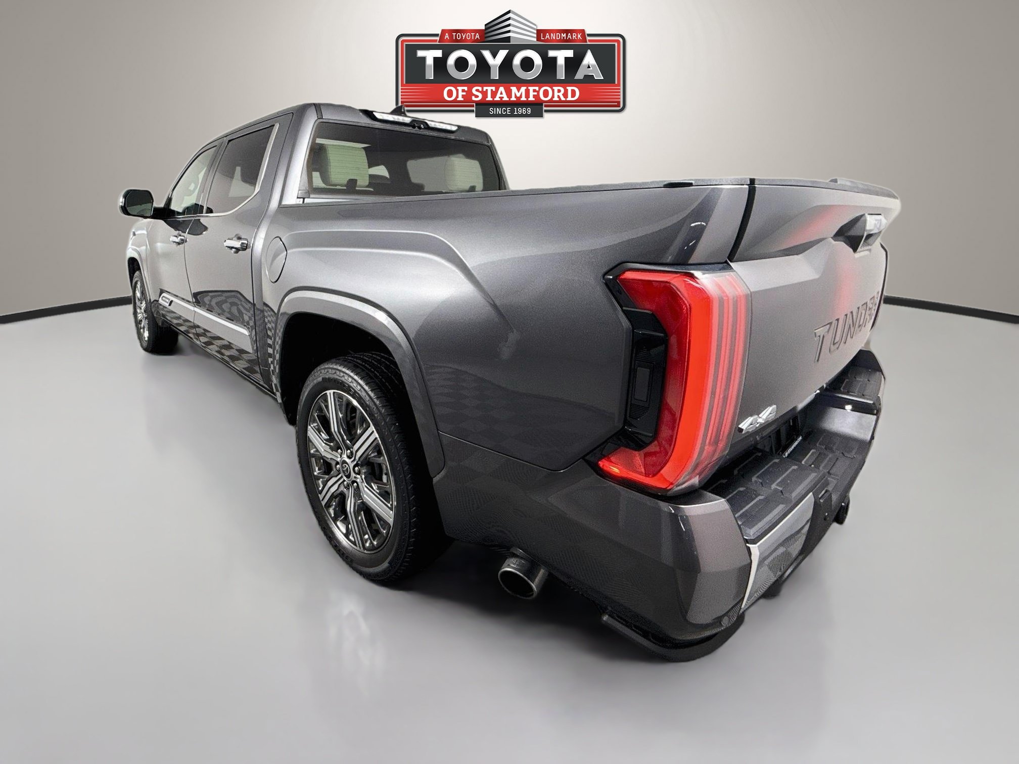 Used 2023 Toyota Tundra Capstone AWD/4WD image 5