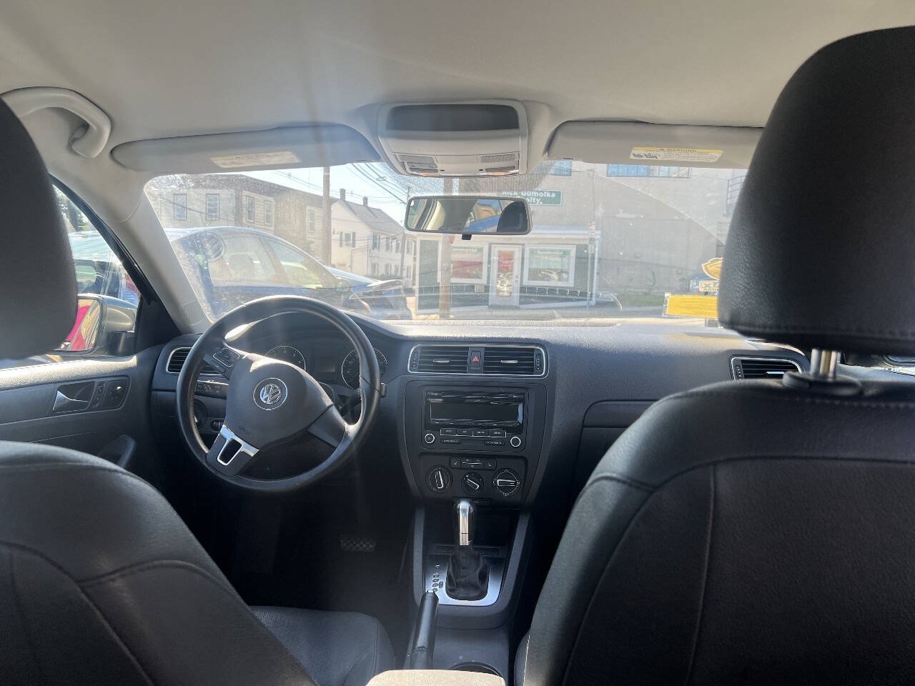 Used 2012 Volkswagen Jetta SE FWD image 9