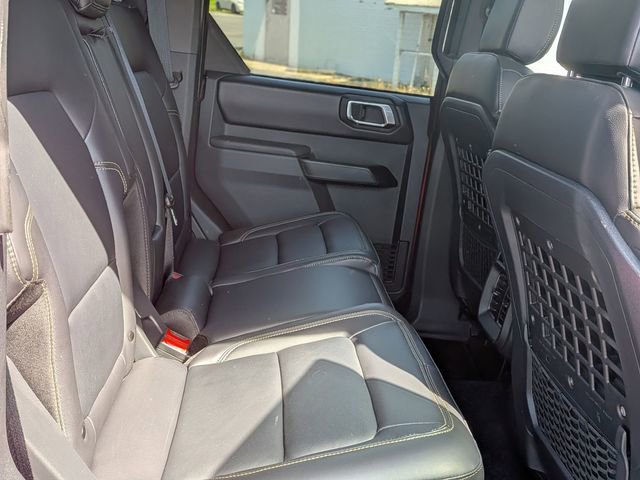Used 2025 Ford Bronco Badlands AWD/4WD image 34