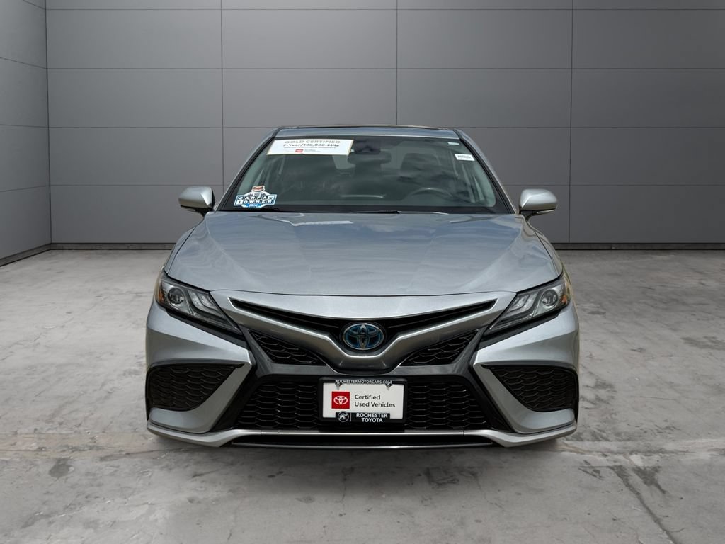 Certified 2022 Toyota Camry XSE FWD image 8