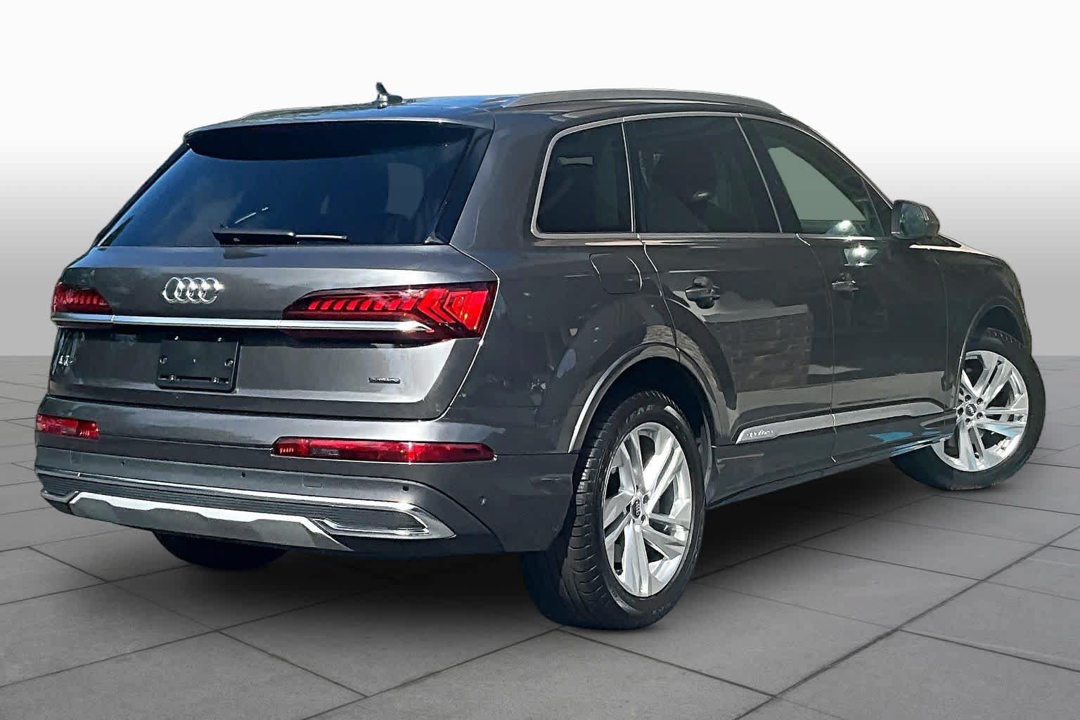 Used 2020 Audi Q7 3.0T Premium Plus AWD/4WD image 13