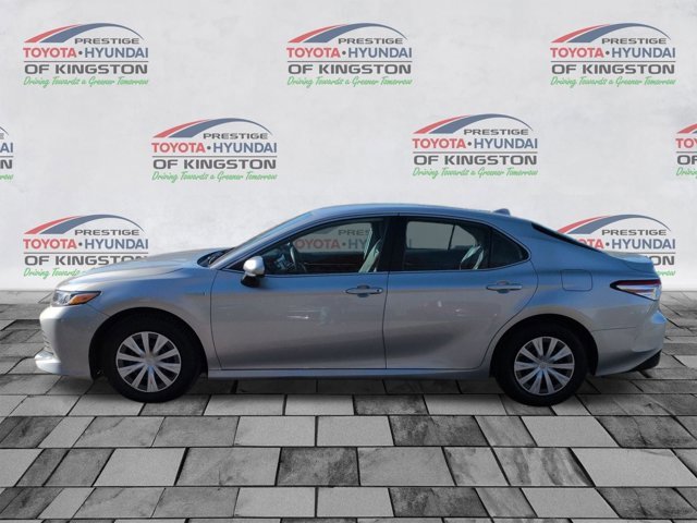 Certified 2020 Toyota Camry LE image 7