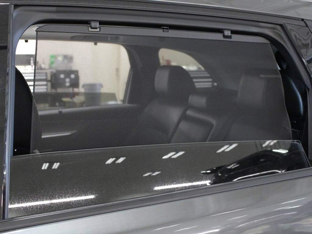 Used 2024 MAZDA CX-90 3.3 Turbo w/ Preferred Plus AWD/4WD image 31