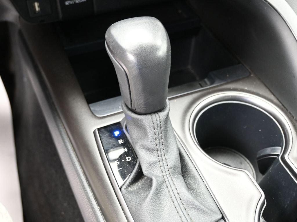 Used 2024 Toyota Camry SE FWD image 24
