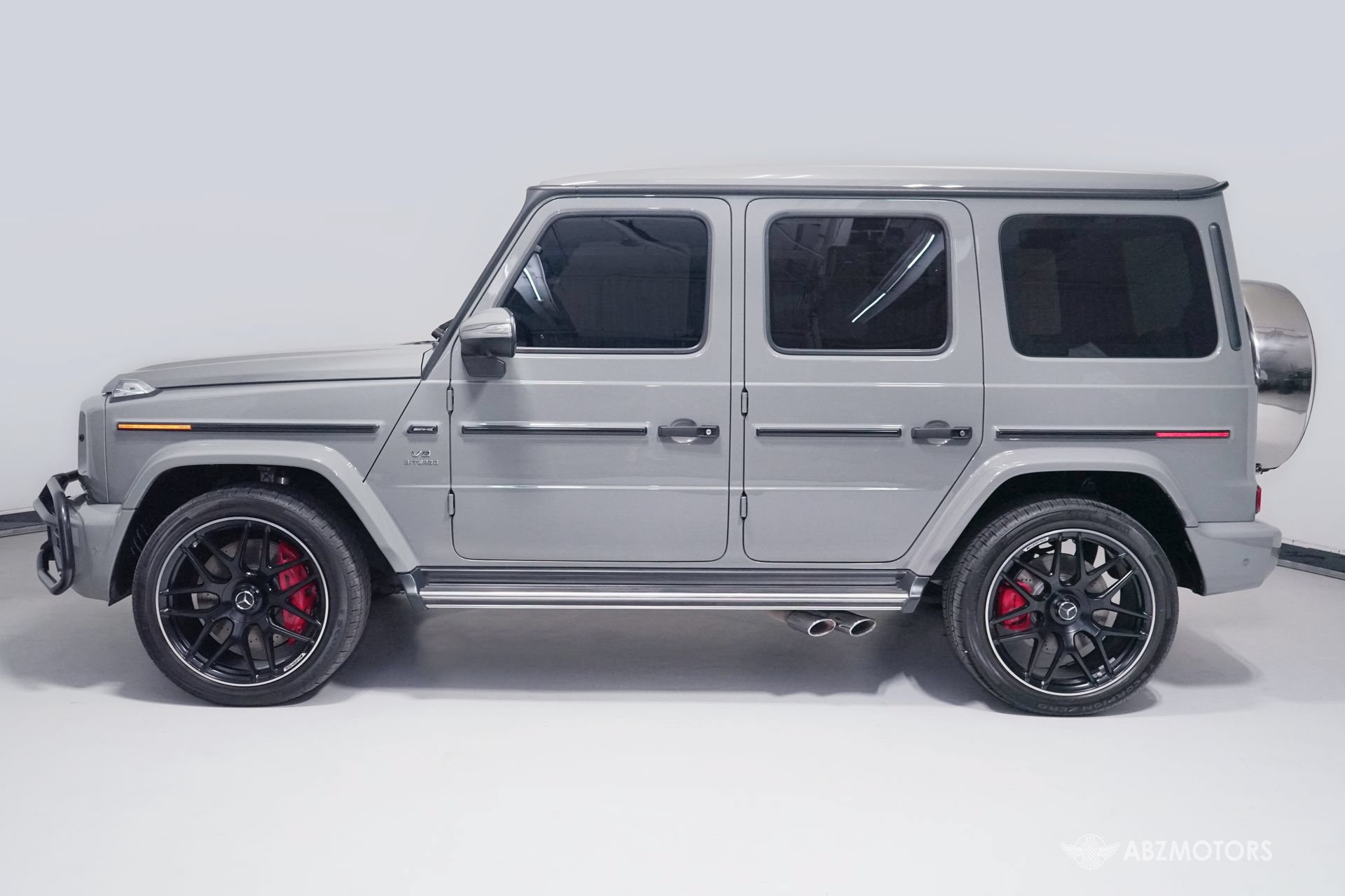 Used 2024 Mercedes-Benz G 63 AMG 4MATIC w/ Seat Comfort Package image 4