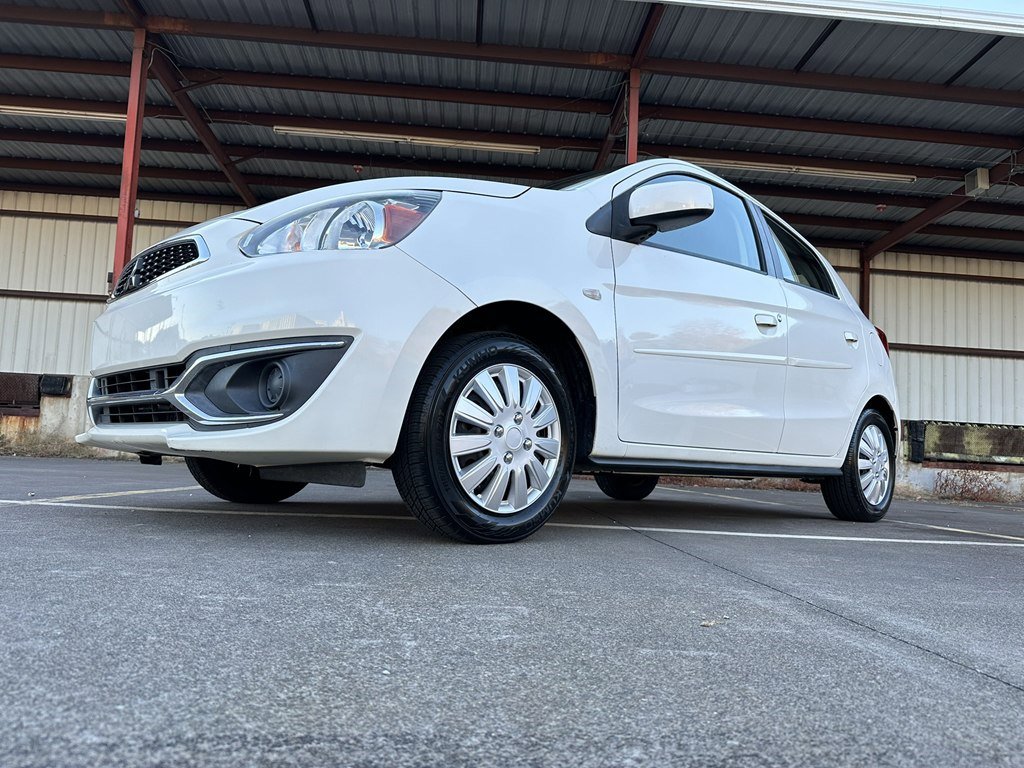 Used 2017 Mitsubishi Mirage ES image 2
