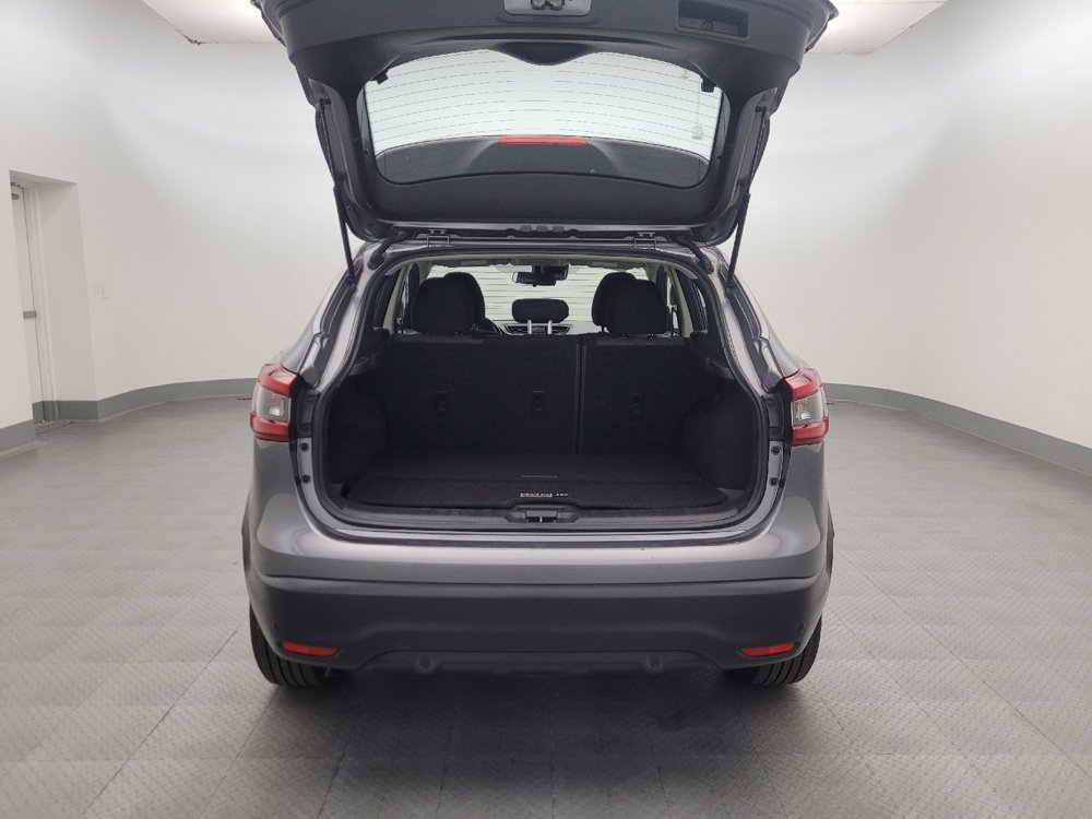 Used 2020 Nissan Rogue Sport SV w/ All-Weather Package FWD image 29
