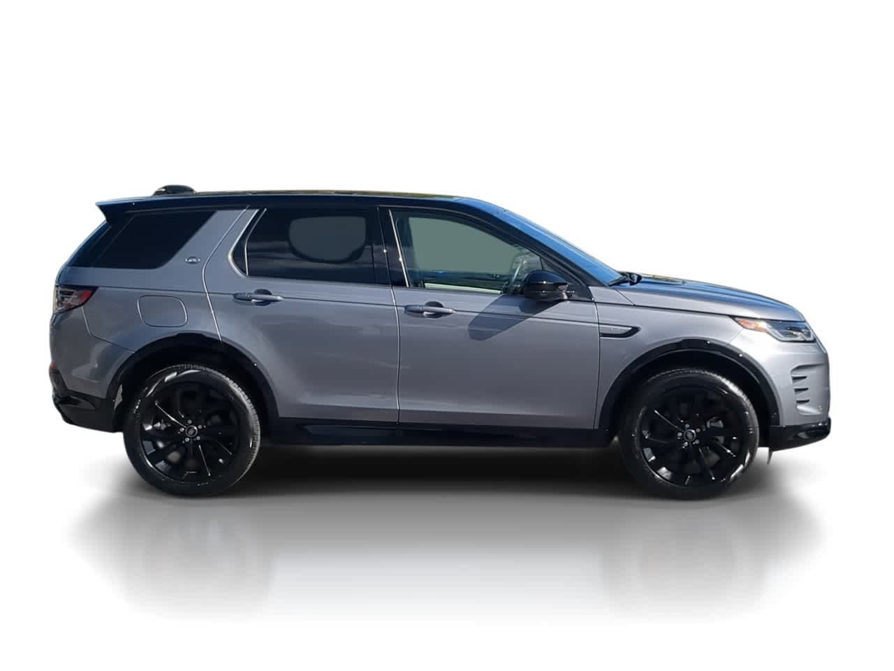 Certified 2025 Land Rover Discovery Sport Dynamic SE AWD/4WD image 9