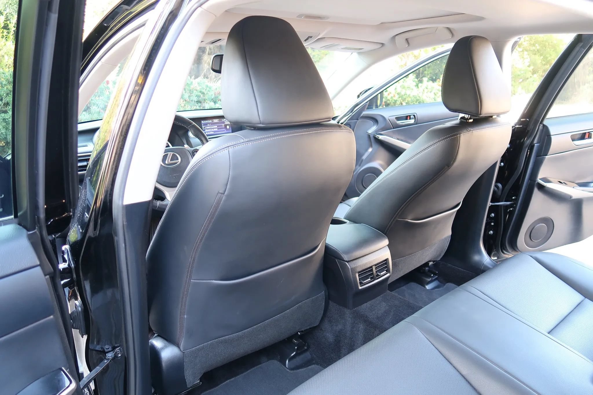 Used 2016 Lexus IS 300 AWD image 18