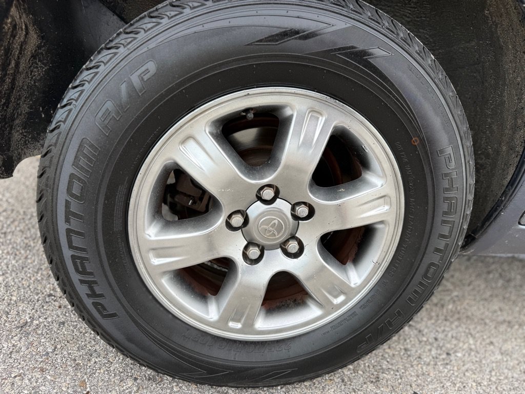 Used 2004 Toyota Highlander 2WD image 19