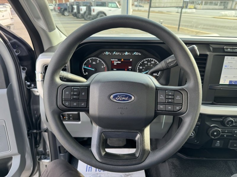 New 2024 Ford F350 XL w/ 360-Degree Camera Package image 21