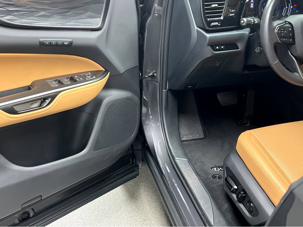 Certified 2026 Lexus NX 350h AWD w/ Cold Area Package image 8