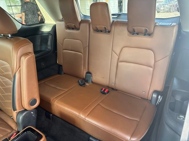 Used 2023 Nissan Pathfinder Platinum AWD/4WD image 19