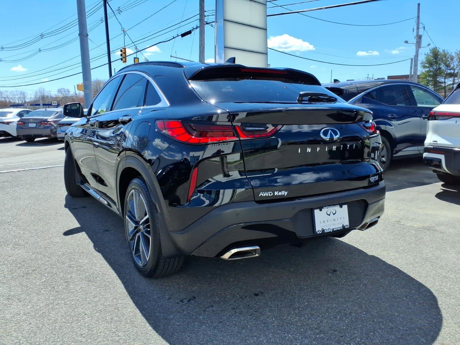 Used 2024 INFINITI QX55 Luxe w/ Cargo Package AWD/4WD image 7