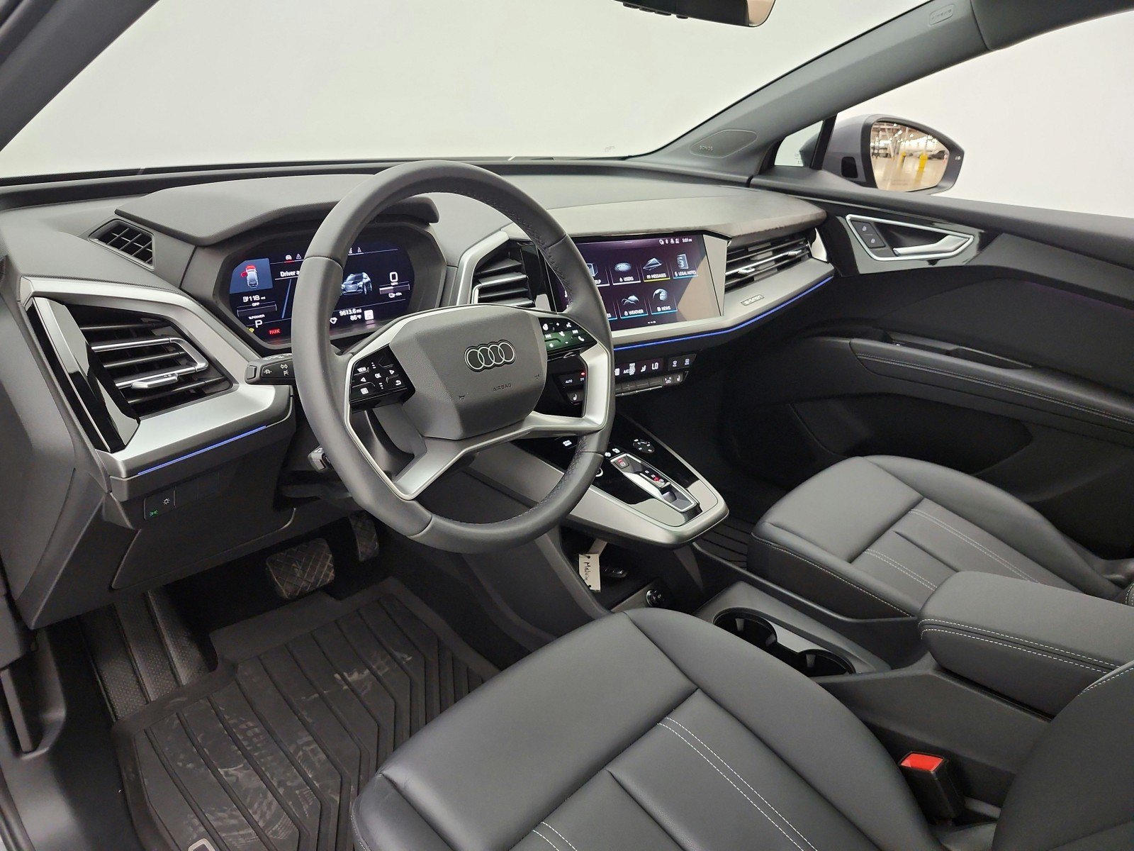 Used 2025 Audi Q4 e-tron Premium Plus w/ Premium Plus RWD image 10