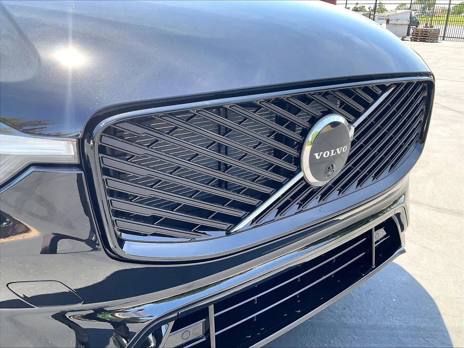 New 2026 Volvo XC60 T8 Ultra w/ Climate Package AWD/4WD image 33