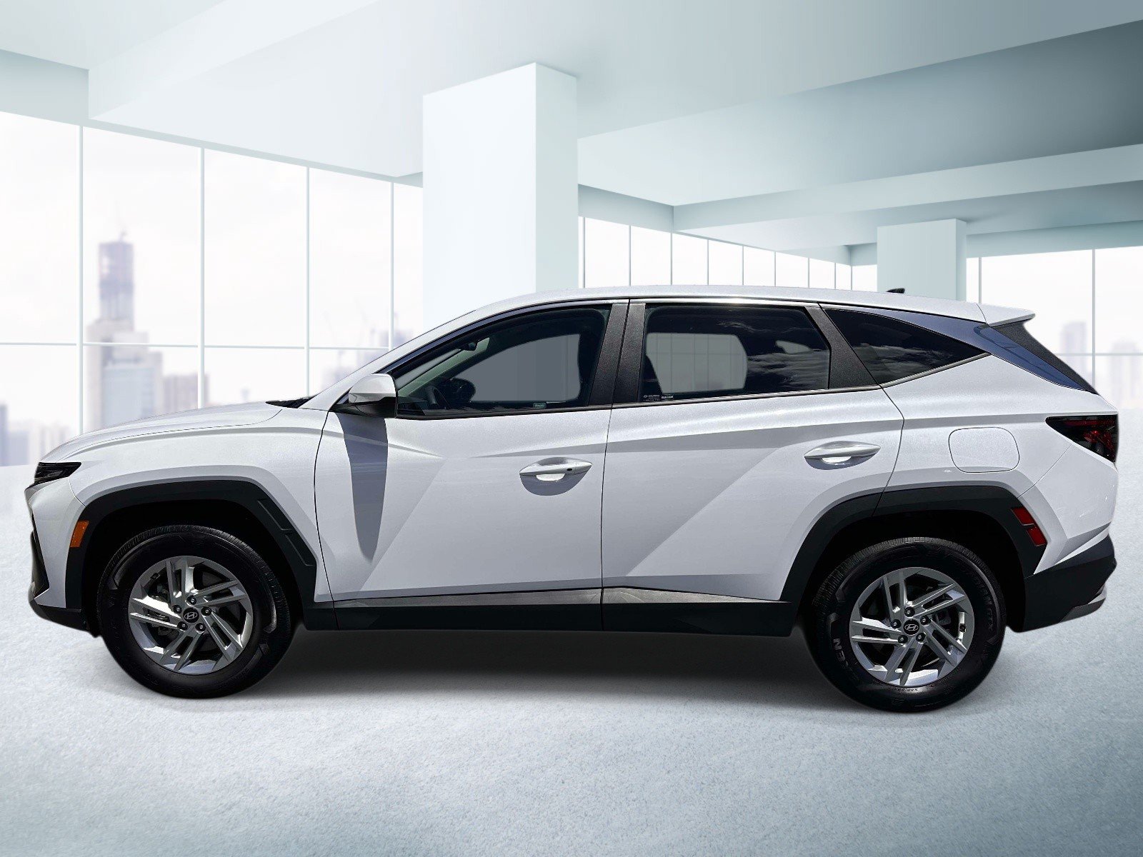 Used 2025 Hyundai Tucson SE AWD/4WD image 2