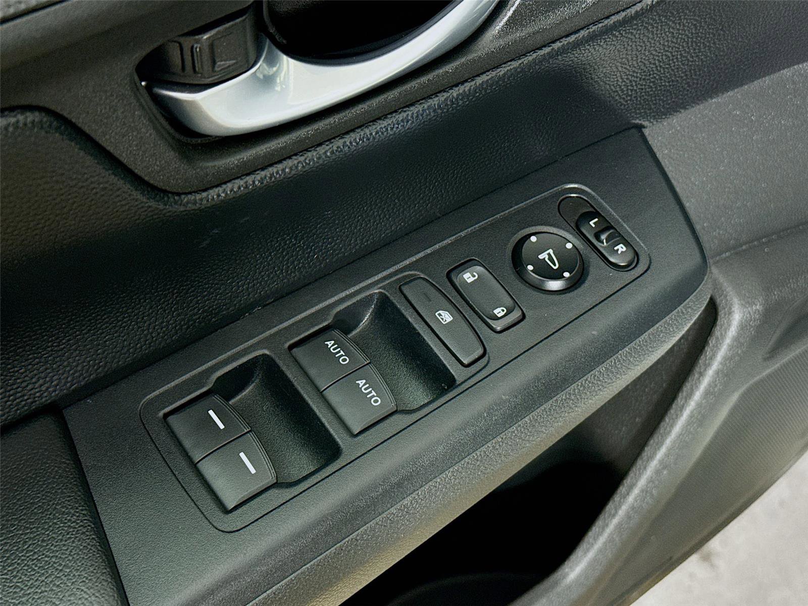 Used 2023 Honda CR-V Sport image 18