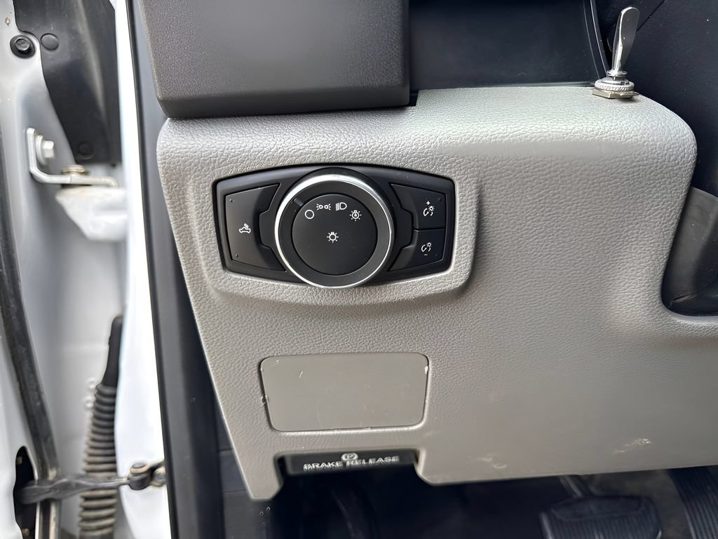 Used 2017 Ford F250 XL AWD/4WD image 17