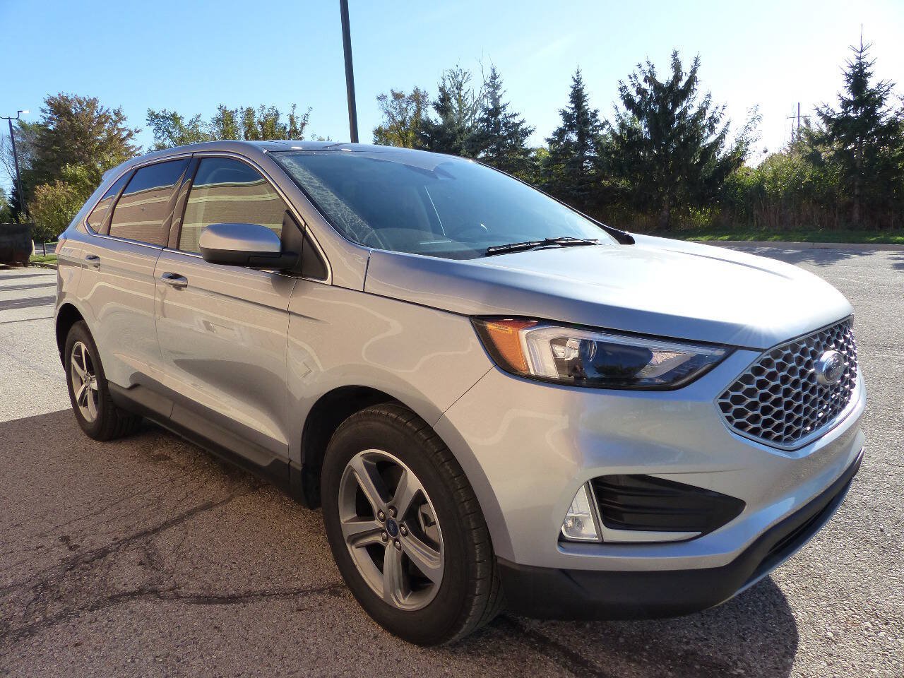 Used 2024 Ford Edge SEL w/ Convenience Package AWD/4WD image 12