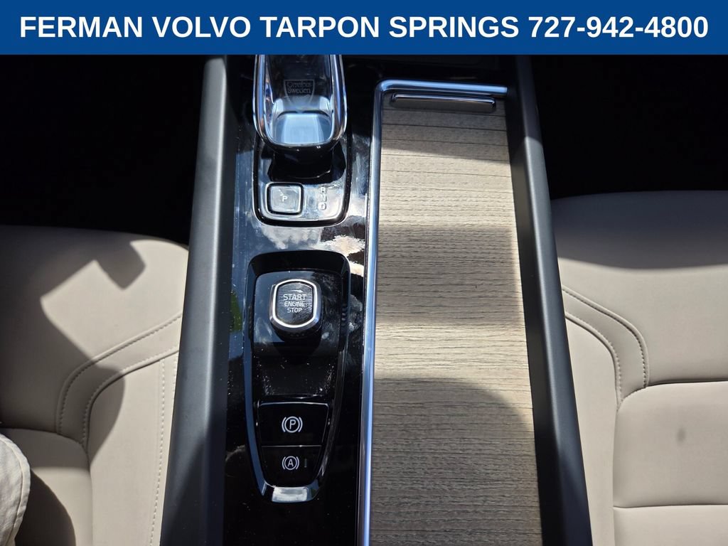 New 2026 Volvo XC60 T8 Core AWD/4WD image 28