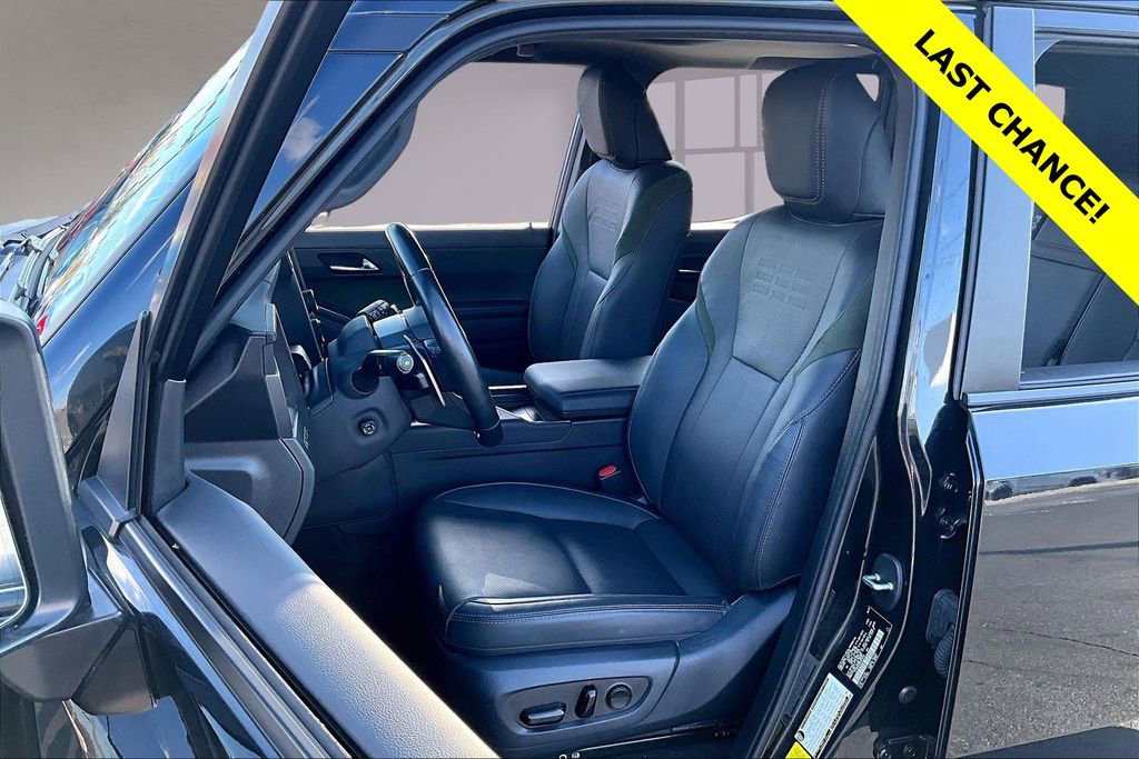 Used 2024 Lexus GX 550 550 Overtrail image 25