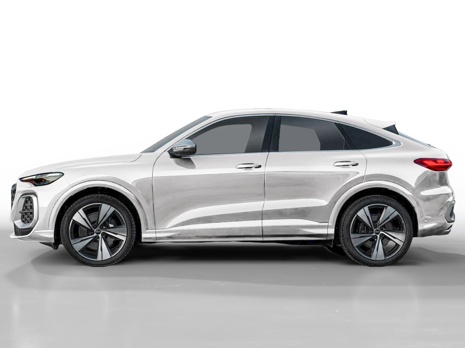New 2026 Audi SQ5 Premium Plus AWD/4WD image 2