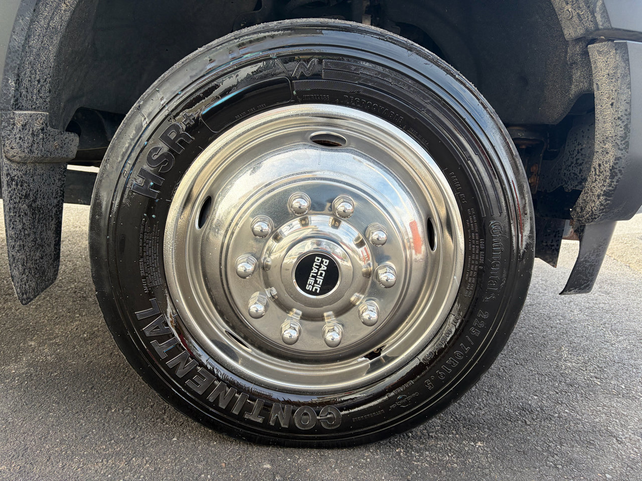 Used 2018 Ford F550 4x4 Regular Cab Super Duty image 18