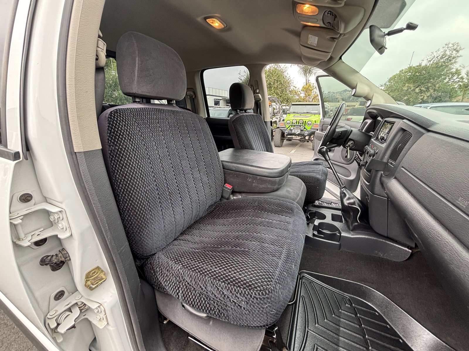 Used 2005 Dodge Ram 3500 Truck SLT w/ Off-Road Group image 12