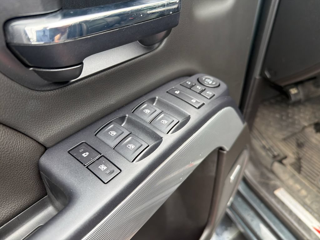 Used 2019 Chevrolet Silverado 2500 LTZ w/ Duramax Plus Package AWD/4WD image 11