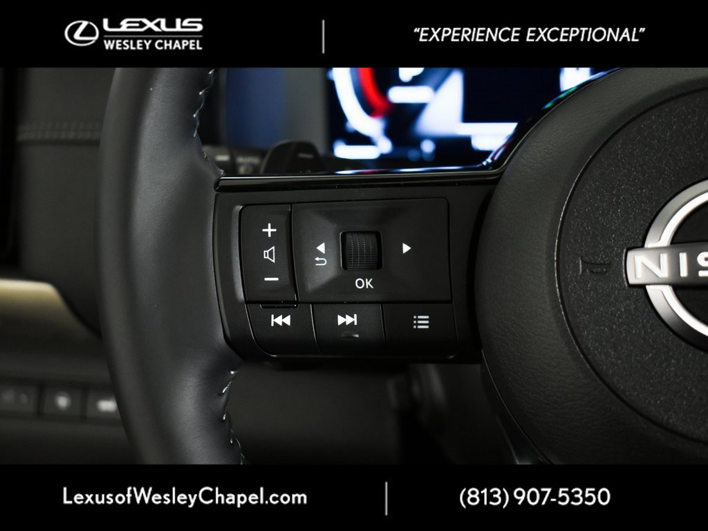 Used 2025 Nissan Pathfinder Platinum w/ Cargo Package image 44