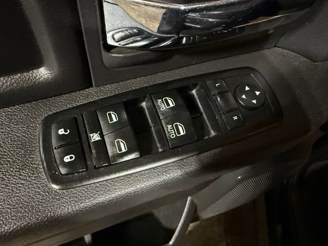 Used 2011 RAM 1500 Sport w/ Sport Premium Group AWD/4WD image 5