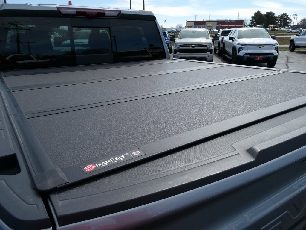 Certified 2024 Chevrolet Silverado 1500 LTZ w/ Technology Package image 7