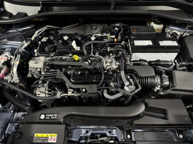Used 2024 Toyota Corolla Cross L image 13