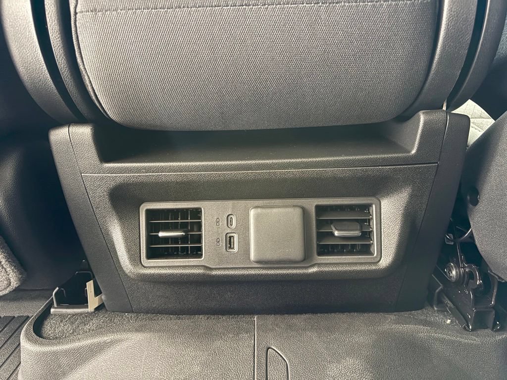 New 2026 Chevrolet Silverado 1500 LT AWD/4WD image 35